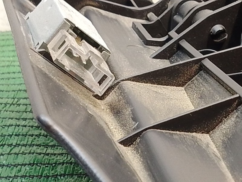 Recambio de guantera para volkswagen tiguan (5n_) 2.0 tdi referencia OEM IAM   