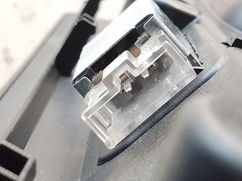 Recambio de guantera para volkswagen tiguan (5n_) 2.0 tdi referencia OEM IAM   