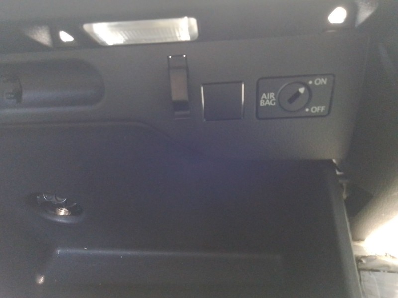 Recambio de guantera para volkswagen tiguan (5n_) 2.0 tdi referencia OEM IAM   