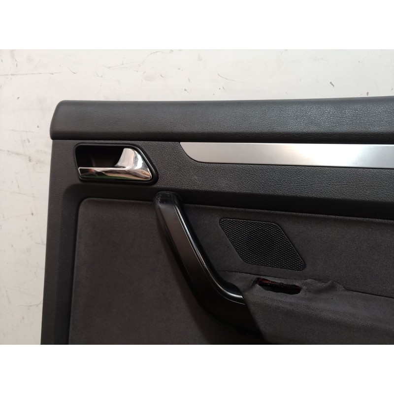 Recambio de guarnecido puerta trasera derecha para volkswagen touran (1t1, 1t2) 2.0 tdi 16v referencia OEM IAM   