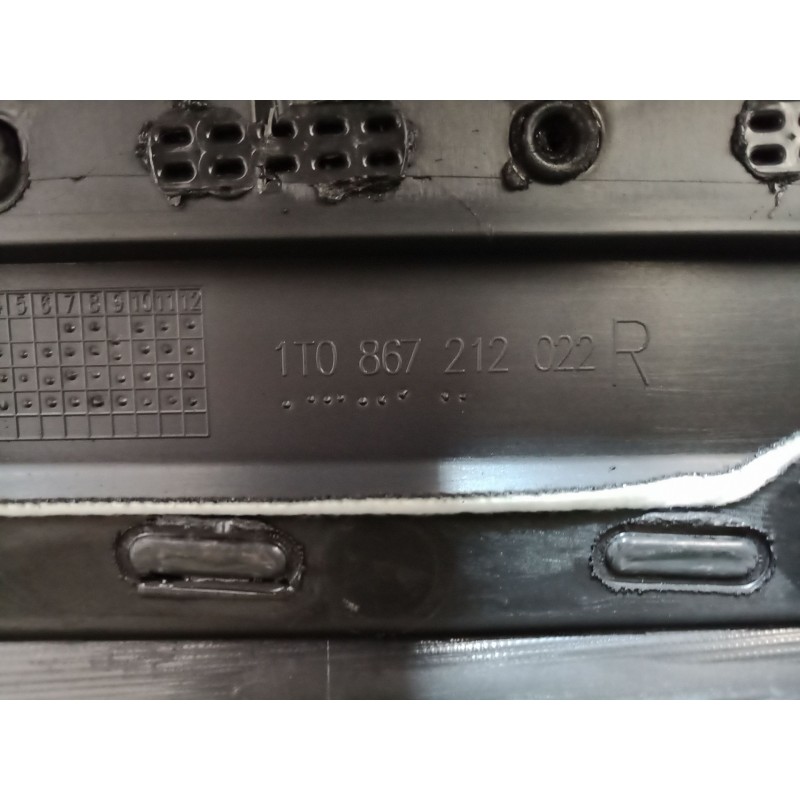 Recambio de guarnecido puerta trasera derecha para volkswagen touran (1t1, 1t2) 2.0 tdi 16v referencia OEM IAM   