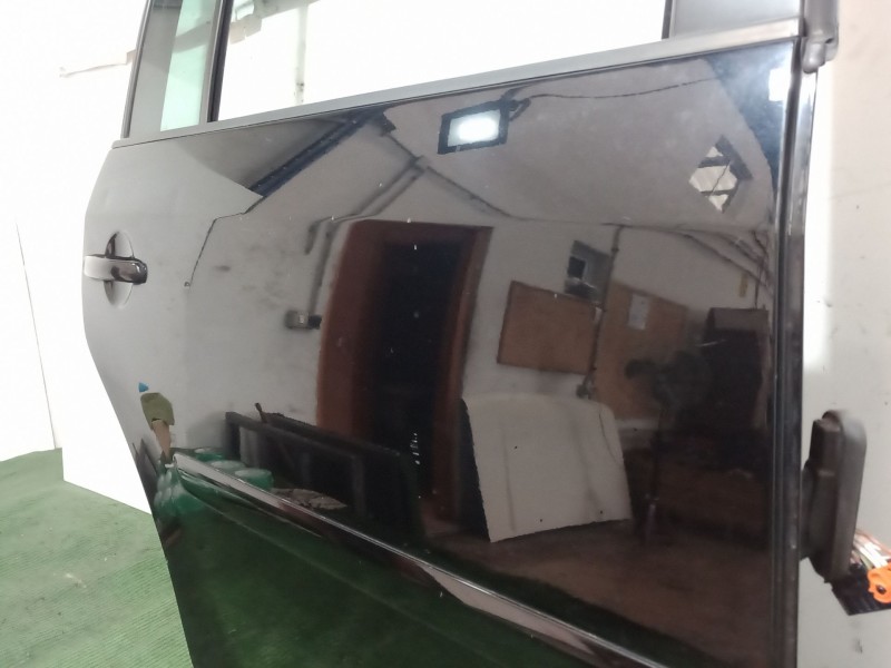 Recambio de puerta trasera derecha para volkswagen touran (1t1, 1t2) 2.0 tdi 16v referencia OEM IAM   