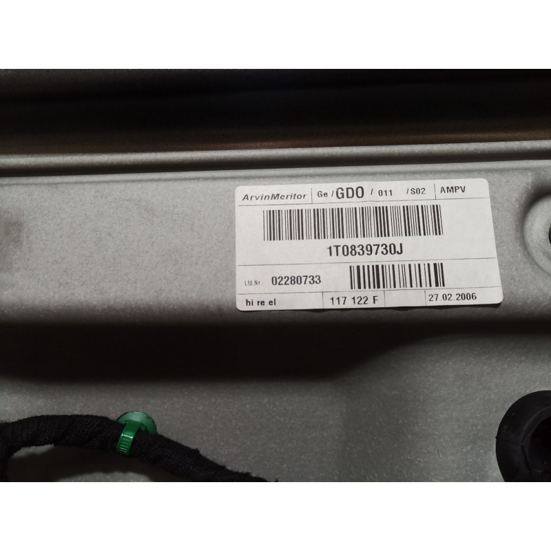 Recambio de puerta trasera derecha para volkswagen touran (1t1, 1t2) 2.0 tdi 16v referencia OEM IAM   