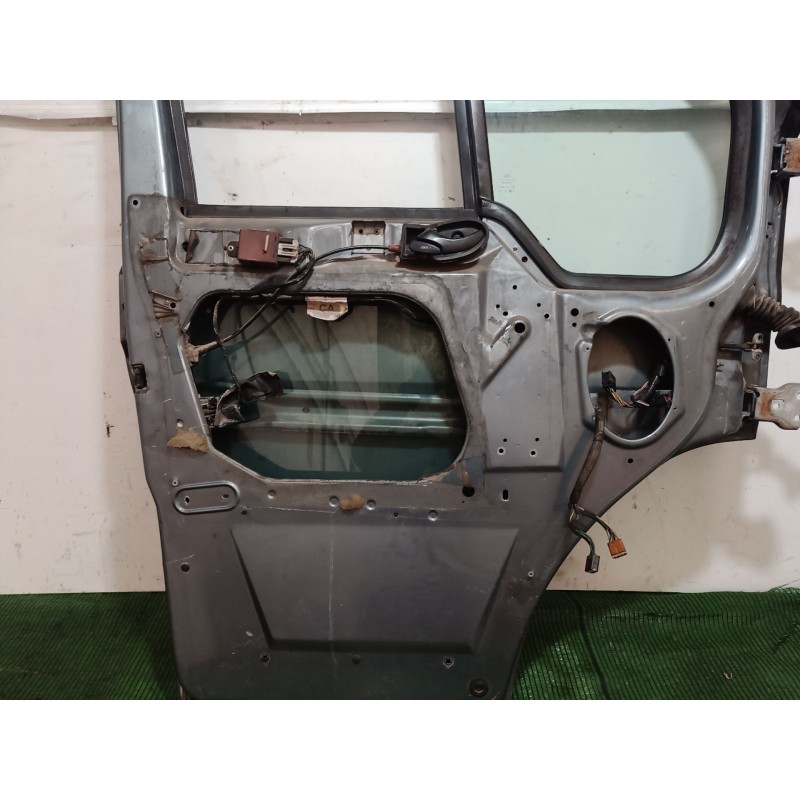 Recambio de puerta delantera izquierda para ford transit furgoneta (fa_ _) 2.0 di (fae_, faf_, fag_) referencia OEM IAM   
