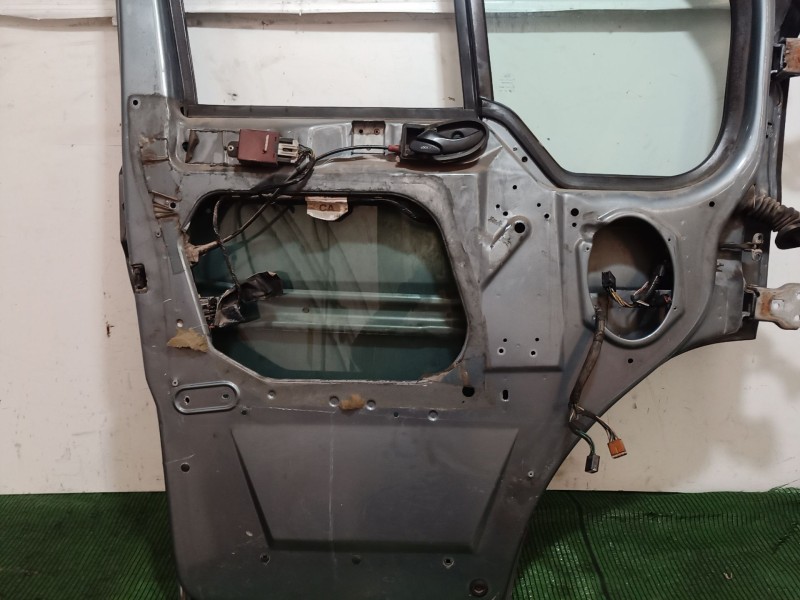 Recambio de puerta delantera izquierda para ford transit furgoneta (fa_ _) 2.0 di (fae_, faf_, fag_) referencia OEM IAM   