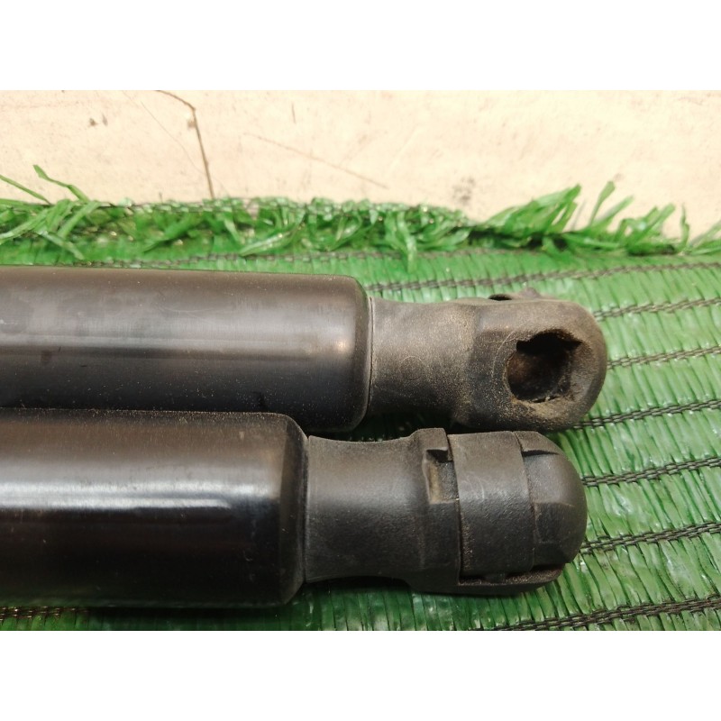 Recambio de amortiguadores maletero / porton para volkswagen tiguan (5n_) 2.0 tdi referencia OEM IAM 441467 5N0827550D01S 0475N