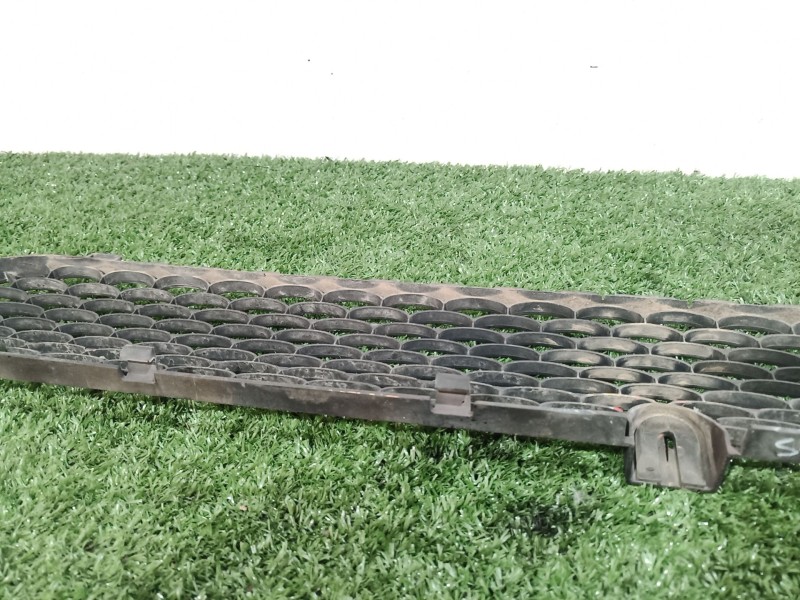 Recambio de rejilla delantera para ford transit furgoneta (fa_ _) 2.0 di (fae_, faf_, fag_) referencia OEM IAM SINREF SIN REF SI