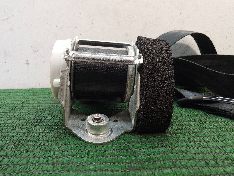 Recambio de cinturon seguridad trasero derecho para volkswagen tiguan (5n_) 2.0 tdi referencia OEM IAM 5N0857806 YD40334013M 340