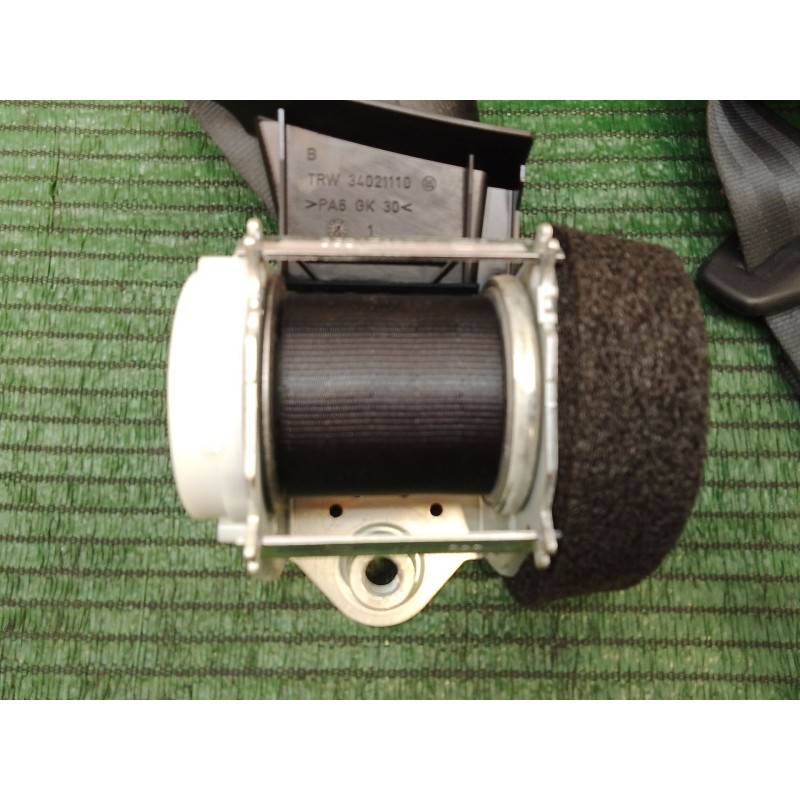 Recambio de cinturon seguridad trasero derecho para volkswagen tiguan (5n_) 2.0 tdi referencia OEM IAM 5N0857806 YD40334013M 340