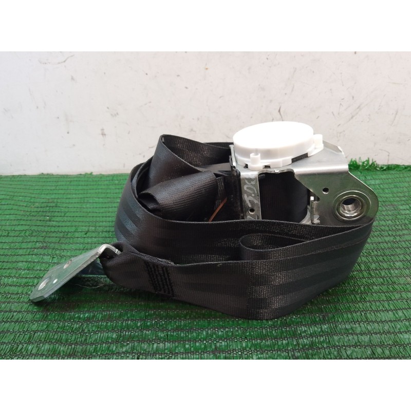 Recambio de cinturon seguridad trasero derecho para volkswagen tiguan (5n_) 2.0 tdi referencia OEM IAM 5N0857806 YD40334013M 340