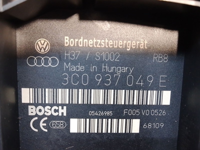 Recambio de caja reles / fusibles para volkswagen touran (1t1, 1t2) 2.0 tdi 16v referencia OEM IAM 3C0937049E F005V00526 0542698