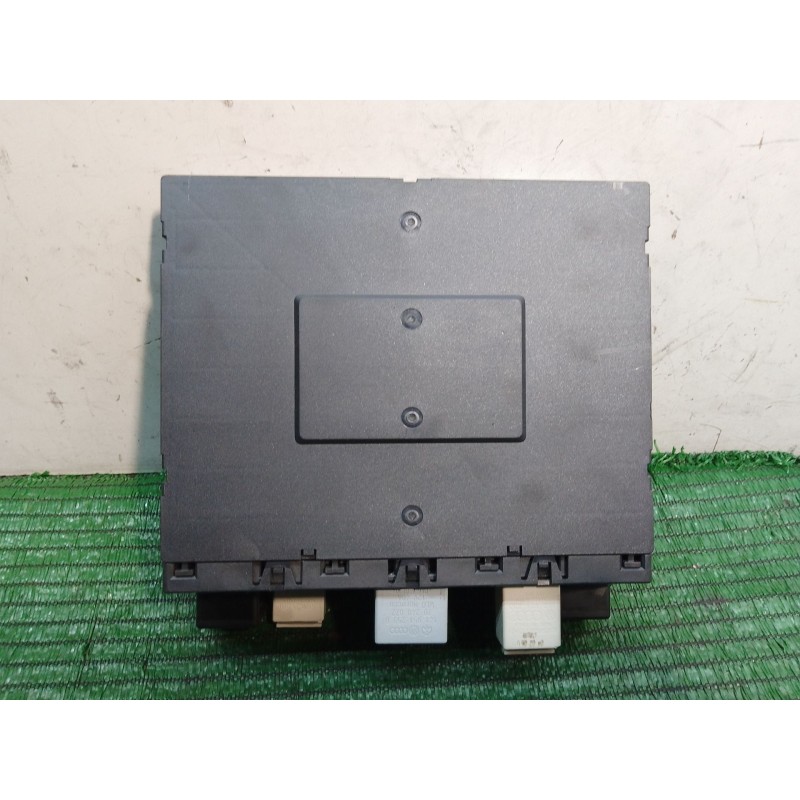 Recambio de caja reles / fusibles para volkswagen touran (1t1, 1t2) 2.0 tdi 16v referencia OEM IAM 3C0937049E F005V00526 0542698