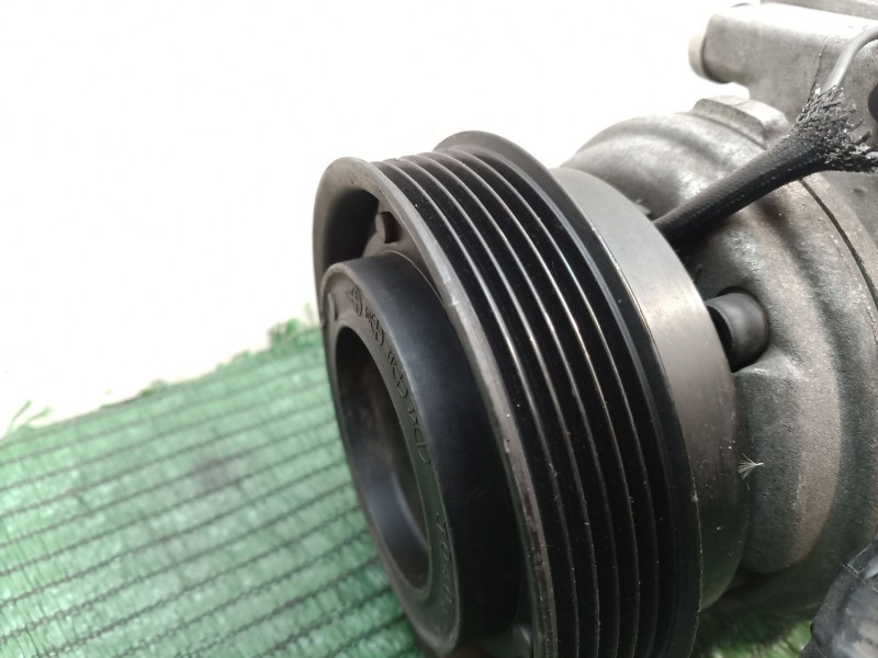 Recambio de compresor aire acondicionado para kia carens 2.0 turbodiesel cat referencia OEM IAM   