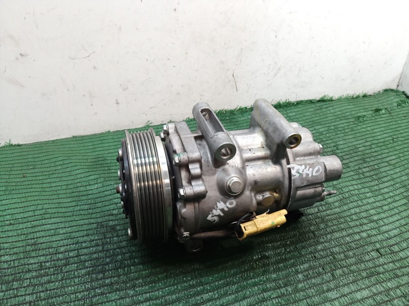 Recambio de compresor aire acondicionado para peugeot 307 cc (3b) 2.0 hdi 135 referencia OEM IAM   