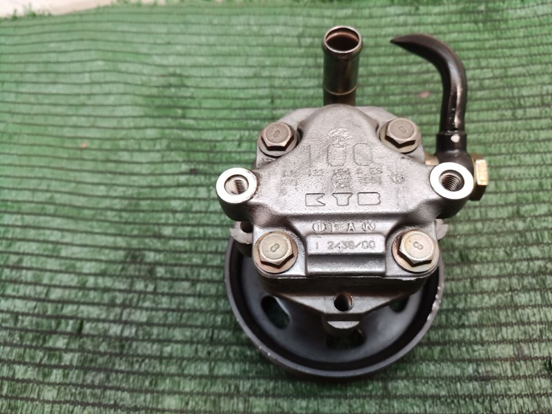 Recambio de bomba direccion para volkswagen bora berlina (1j2) highline referencia OEM IAM   