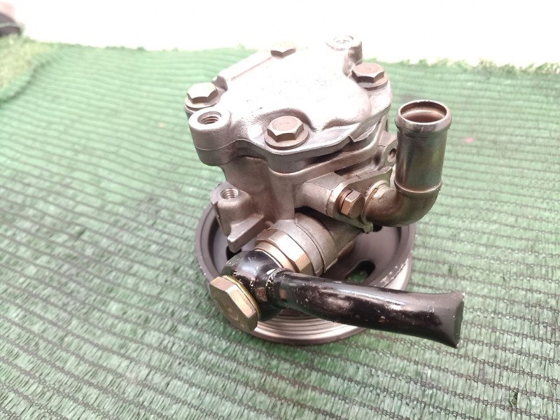 Recambio de bomba direccion para volkswagen bora berlina (1j2) highline referencia OEM IAM   