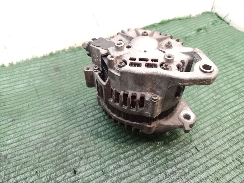 Recambio de alternador para nissan almera tino (v10) 1.8 referencia OEM IAM   