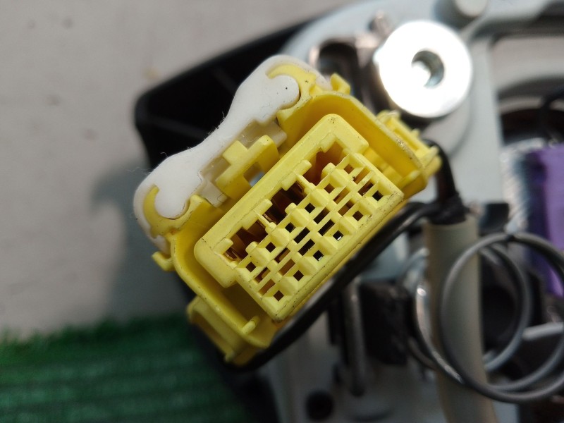 Recambio de airbag volante para volkswagen touran (1t1, 1t2) 2.0 tdi 16v referencia OEM IAM 1K0880201AH 001XE00EPSD 61661052B