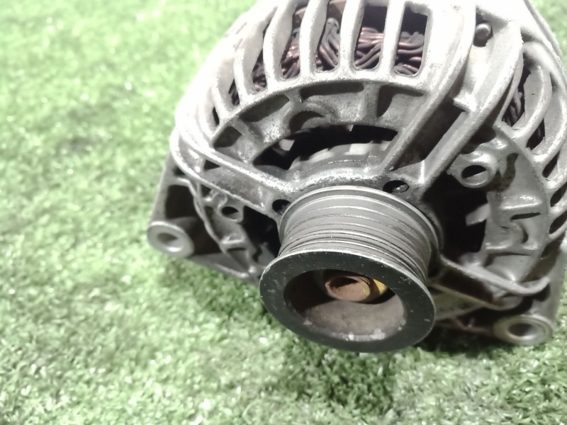 Recambio de alternador para opel zafira a design edition referencia OEM IAM   