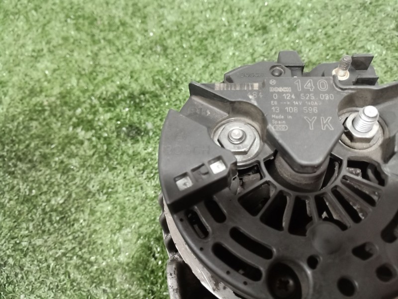 Recambio de alternador para opel zafira a design edition referencia OEM IAM   