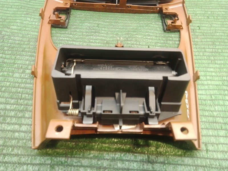 Recambio de moldura consola central delantera para citroën c5 i (dc_) 2.0 hdi (dcrhzb, dcrhze) referencia OEM IAM 9632608577 963