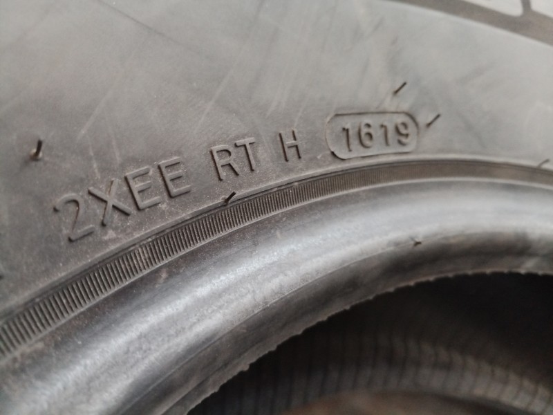 Recambio de neumaticos para » otros... zoe renault zoe ( 2014 ) referencia OEM IAM 2257516104H HANKOOK 225/75/16 104H