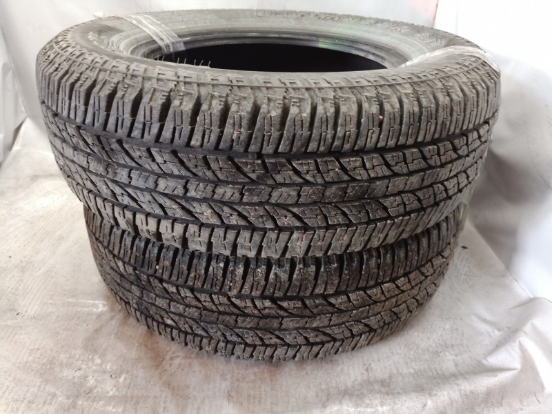 Recambio de neumaticos para » otros... zoe renault zoe ( 2014 ) referencia OEM IAM 205701596H YOKOHAMA 205/70/15 96H (1721)