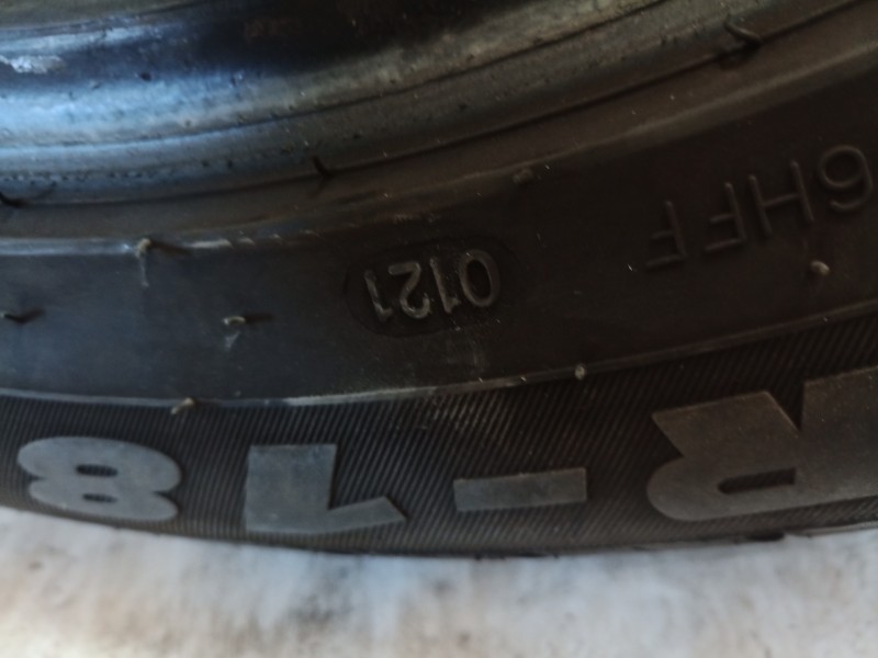 Recambio de neumaticos para » otros... zoe renault zoe ( 2014 ) referencia OEM IAM 225501798W MIRAGE 225/50/17 98W (0121)