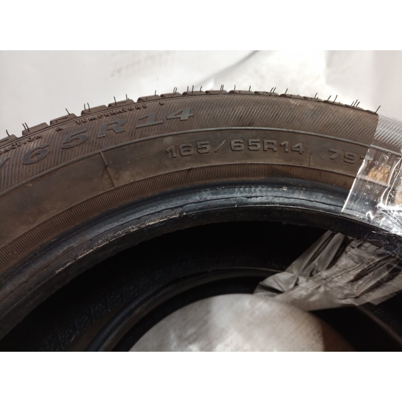 Recambio de neumaticos para » otros... zoe renault zoe ( 2014 ) referencia OEM IAM 165651479T DEBICA 165/65/14 79T (0218)