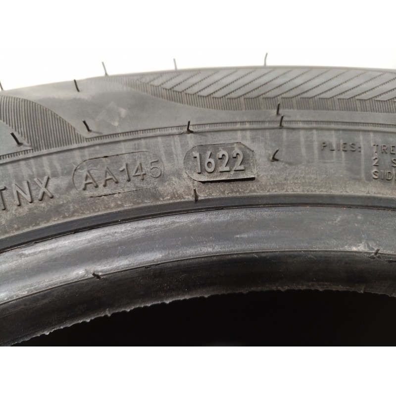 Recambio de neumaticos para » otros... zoe renault zoe ( 2014 ) referencia OEM IAM 175601581V CEAT 175/60/15 81V (1622)