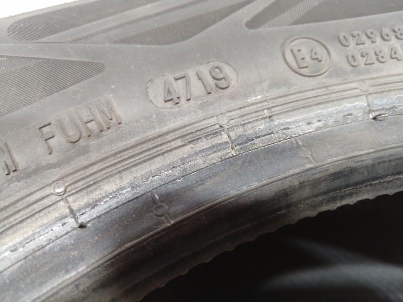 Recambio de neumaticos para » otros... zoe renault zoe ( 2014 ) referencia OEM IAM 175651584H CONTINENTAL 175/65/15 84H (4719)