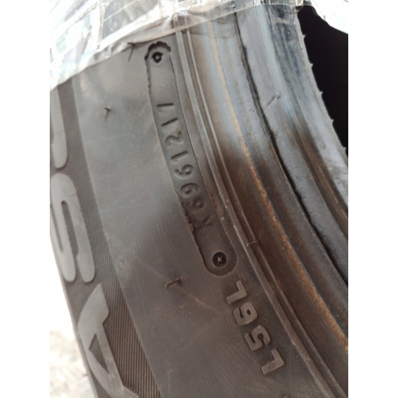 Recambio de neumaticos para » otros... zoe renault zoe ( 2014 ) referencia OEM IAM 2057015C106/104R LASSA 205/70/15C 106/104R (1
