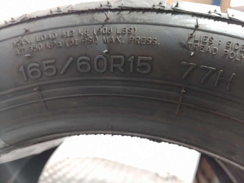 Recambio de neumaticos para » otros... zoe renault zoe ( 2014 ) referencia OEM IAM 165601577H NANKANG 165/60/15 77H (3719)