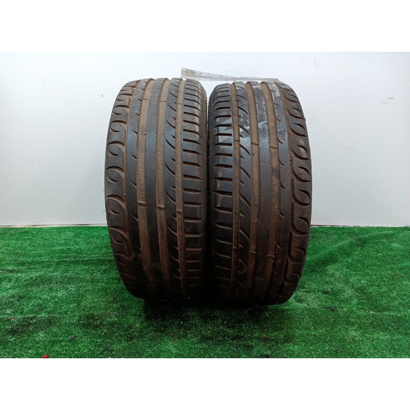 Recambio de neumaticos para » otros... zoe renault zoe ( 2014 ) referencia OEM IAM 215451893Y KORMORAN 215/45/ZR18/93Y (2221)