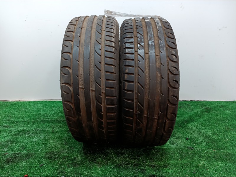 Recambio de neumaticos para » otros... zoe renault zoe ( 2014 ) referencia OEM IAM 215451893Y KORMORAN 215/45/ZR18/93Y (2221)