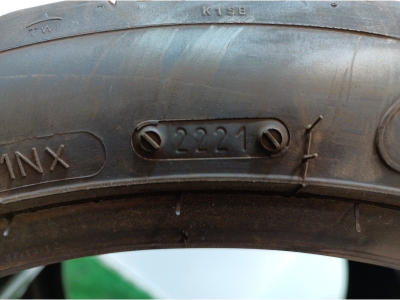 Recambio de neumaticos para » otros... zoe renault zoe ( 2014 ) referencia OEM IAM 215451893Y KORMORAN 215/45/ZR18/93Y (2221)