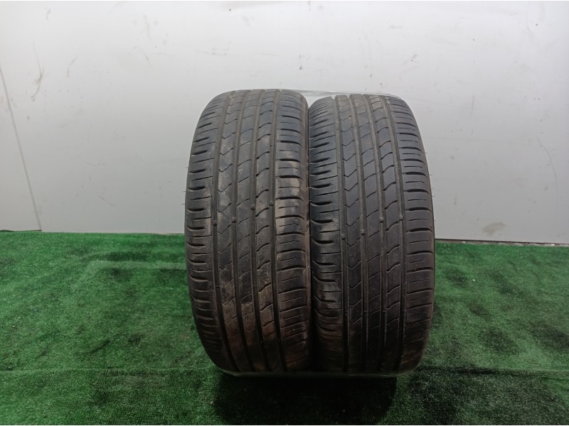 Recambio de neumaticos para » otros... zoe renault zoe ( 2014 ) referencia OEM IAM 205501687V KUMHO 205/50/R16/87V (0121)