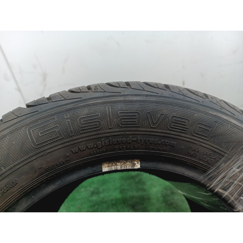Recambio de neumaticos para » otros... zoe renault zoe ( 2014 ) referencia OEM IAM 165651377T GISLAVED 165/65/R13/77T (0320)