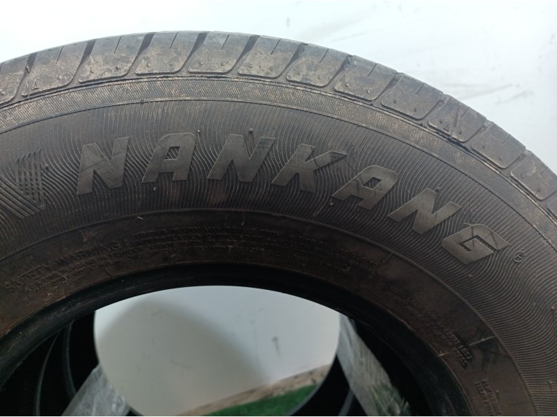 Recambio de neumaticos para » otros... zoe renault zoe ( 2014 ) referencia OEM IAM 2357515109H NANKANG 235/75/R15/109H (4620)