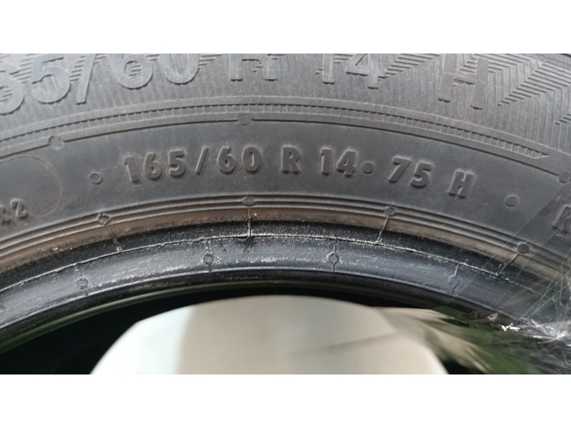 Recambio de neumaticos para » otros... zoe renault zoe ( 2014 ) referencia OEM IAM 165601475H GISLAVED 165/60/R14/75H (4020)