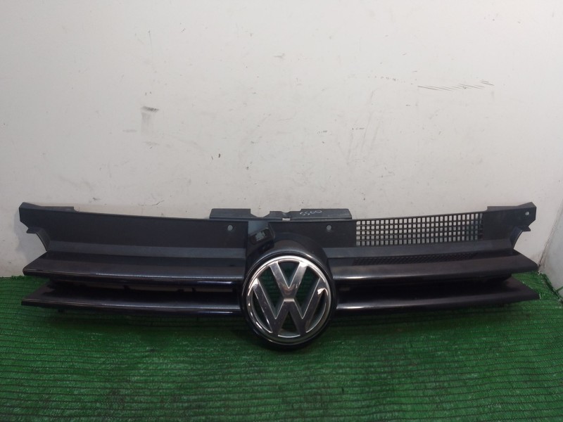 Recambio de rejilla delantera para volkswagen golf iv (1j1) 1.4 16v referencia OEM IAM   
