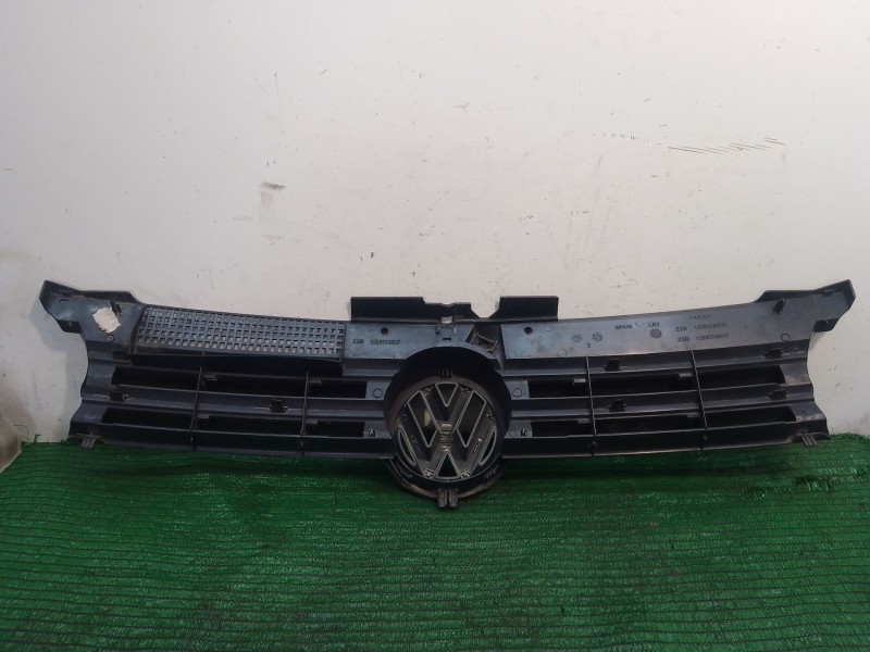 Recambio de rejilla delantera para volkswagen golf iv (1j1) 1.4 16v referencia OEM IAM   