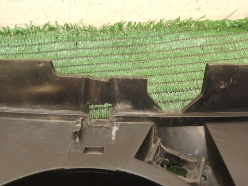 Recambio de rejilla delantera para volkswagen golf iv (1j1) 1.4 16v referencia OEM IAM   