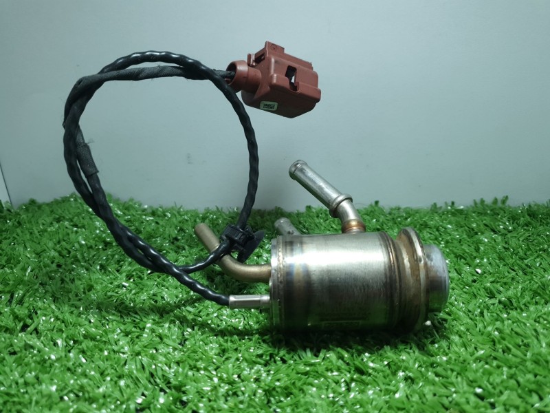 Recambio de inyector para volkswagen caddy v skn / bbdtrex0 2.0 tdi 102cv / 75kw referencia OEM IAM 05l131113J 05l131113J 044402