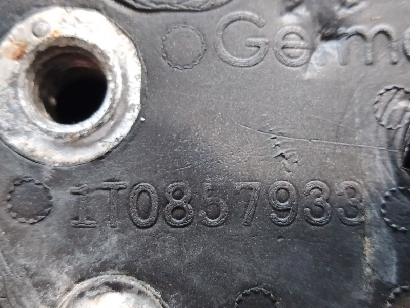 Recambio de retrovisor izquierdo para volkswagen touran (1t1, 1t2) 2.0 tdi 16v referencia OEM IAM 1T0857933 073015 LLL1 010744