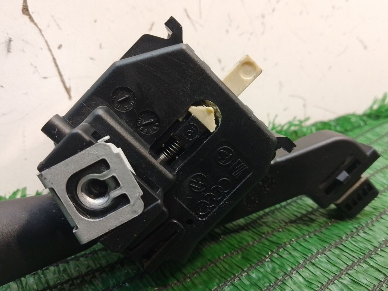 Recambio de mando luces para volkswagen touran (1t1, 1t2) 2.0 tdi 16v referencia OEM IAM   