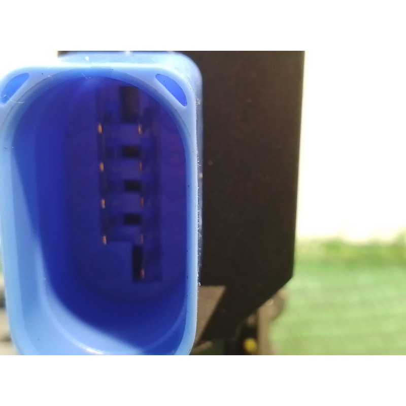 Recambio de cerradura puerta delantera derecha para volkswagen touran (1t1, 1t2) 2.0 tdi 16v referencia OEM IAM 3D1837016AC 3D18