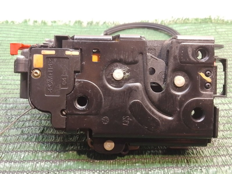 Recambio de cerradura puerta delantera izquierda para volkswagen touran (1t1, 1t2) 2.0 tdi 16v referencia OEM IAM 3D1837015 3D18