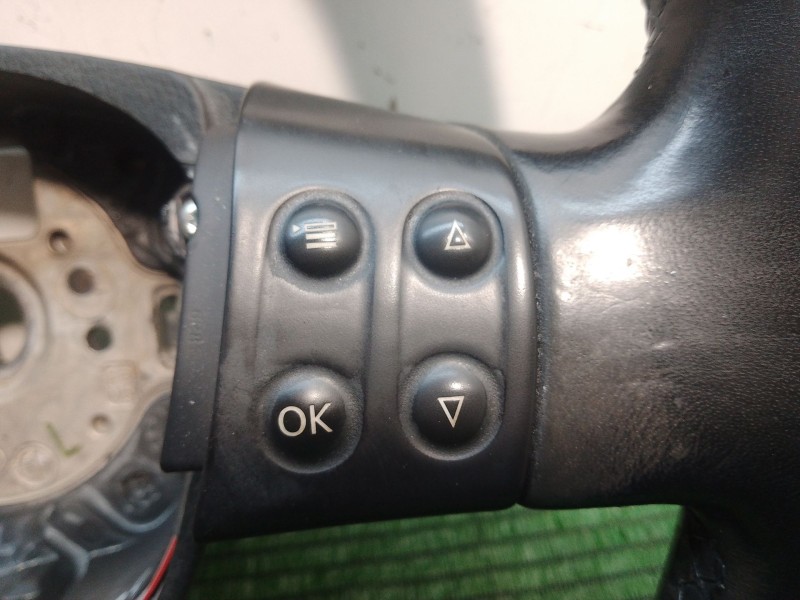 Recambio de volante para volkswagen touran (1t1, 1t2) 2.0 tdi 16v referencia OEM IAM   