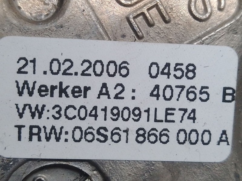 Recambio de volante para volkswagen touran (1t1, 1t2) 2.0 tdi 16v referencia OEM IAM   